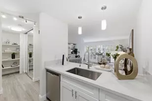 707 Fathom Dr 108, San Mateo, CA 94404 - Photo 7