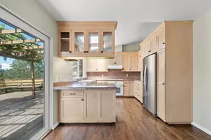 141 Lunar Dr, Scotts Valley, CA 95066 - Photo 17