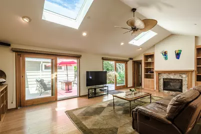 965 Parrott Dr, Hillsborough, CA 94010 - Photo 7