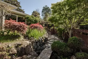 965 Parrott Dr, Hillsborough, CA 94010 - Photo 19