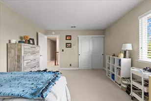 670 Roble Dr, Morgan Hill, CA 95037 - Photo 29