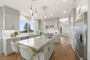 60 Dartmouth Ave, San Carlos, CA 94070 - Photo 7