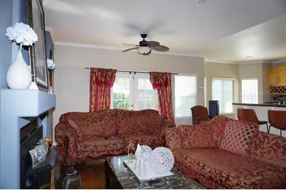 9402 Rodeo Dr, Gilroy, CA 95020 - Photo 5