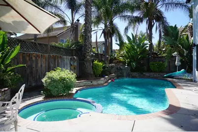 9402 Rodeo Dr, Gilroy, CA 95020 - Photo 17