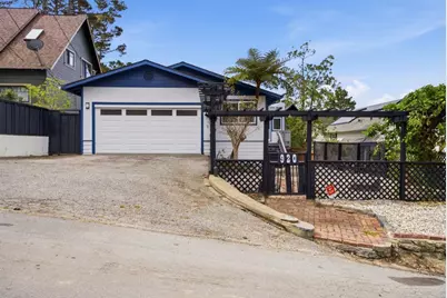 920 Franklin St, Montara, CA 94037 - Photo 1