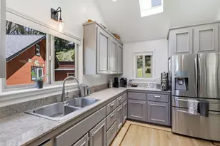 175 Westdale Dr, Santa Cruz, CA 95060 - Photo 11