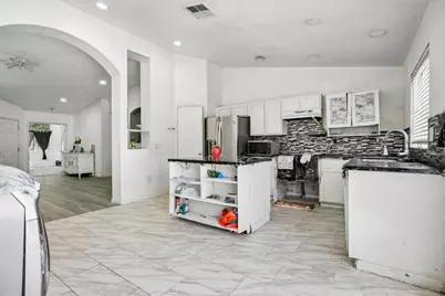 4807 Miramare, Stockton, CA 95206 - Photo 7