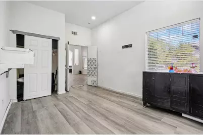 4807 Miramare, Stockton, CA 95206 - Photo 9