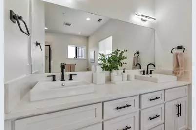 10055 Foothill Ave, Gilroy, CA 95020 - Photo 65