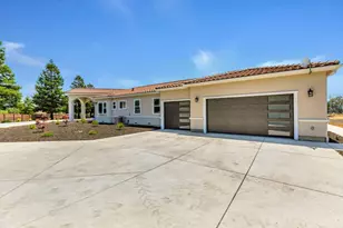 10055 Foothill Ave, Gilroy, CA 95020 - Photo 95