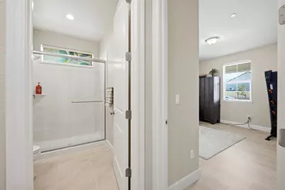 1196 Wildrose Dr, Hollister, CA 95023 - Photo 11