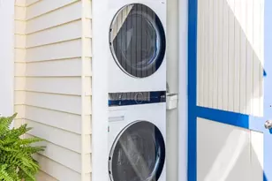 141 Caledonia Ave, Pacific Grove, CA 93950 - Photo 17