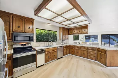 22670 San Juan Rd, Cupertino, CA 95014 - Photo 25