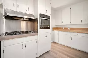 1114 Miles Ave, Pacific Grove, CA 93950 - Photo 7