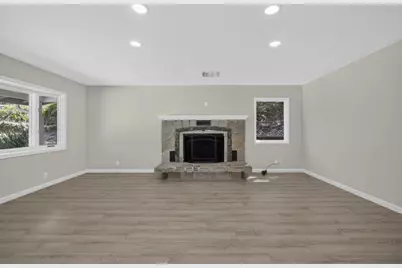 16505 Sanborn Rd, Saratoga, CA 95070 - Photo 11