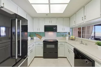 793 Elm St 21, San Carlos, CA 94070 - Photo 17