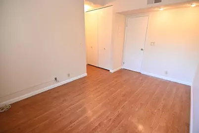 1034 Summermist Ct, San Jose, CA 95122 - Photo 9