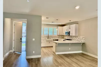 1946 Pollock Way, Lodi, CA 95242 - Photo 5