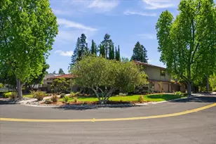 272 Belblossom Way, Los Gatos, CA 95032 - Photo 9