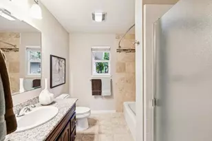 5530 Laura Dr, San Jose, CA 95124 - Photo 29