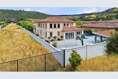 18665 Corte Arcangel, Morgan Hill, CA 95037 - Photo 75