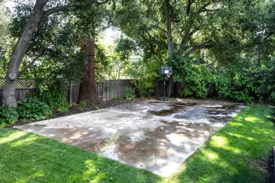 526 Pinecrest Dr, Los Altos, CA 94024 - Photo 29