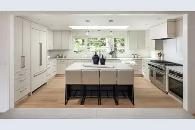 526 Pinecrest Dr, Los Altos, CA 94024 - Photo 11