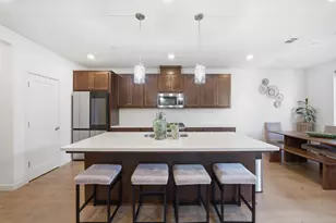 493 Cambridge St, San Francisco, CA 94134 - Photo 9