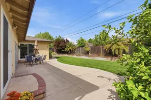 1657 Glenhurst Dr, San Jose, CA 95124 - Photo 27