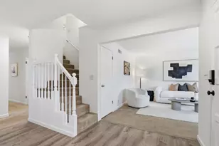 546 Woodstock Way, Santa Clara, CA 95054 - Photo 7