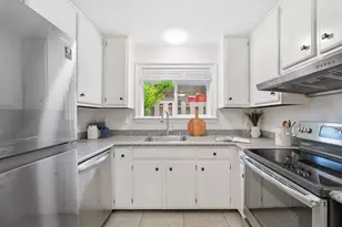 117 Mission Dr, East Palo Alto, CA 94303 - Photo 7