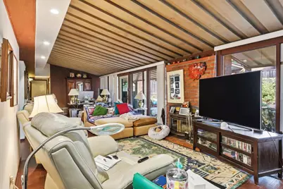 18600 Montpere Way, Saratoga, CA 95070 - Photo 11