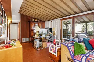 18600 Montpere Way, Saratoga, CA 95070 - Photo 7