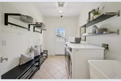520 Darrell Rd, Hillsborough, CA 94010 - Photo 65