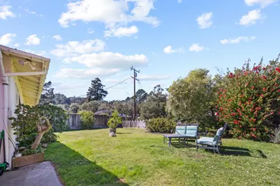 564 Mar Vista Dr, Monterey, CA 93940 - Photo 21