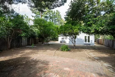2027 Carol Ave, Mountain View, CA 94040 - Photo 17