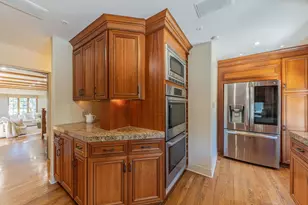 Los Laureles Ave, Salinas, CA 93901 - Photo 23