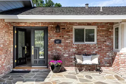 807 University Ave, Los Altos, CA 94024 - Photo 3