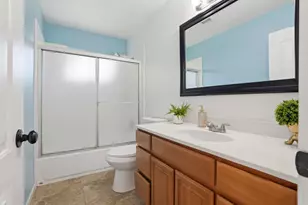 473 W Kavanagh Ave, Tracy, CA 95376 - Photo 13