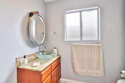 2537 Orinda Dr, San Jose, CA 95121 - Photo 21