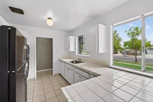 1483 Princeton Dr, San Jose, CA 95118 - Photo 13