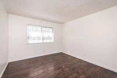 10 Nedra Ct, Sacramento, CA 95822 - Photo 27
