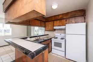 10 Nedra Ct, Sacramento, CA 95822 - Photo 17