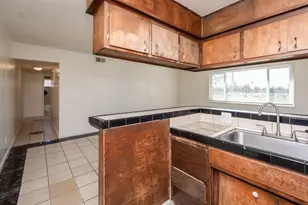 10 Nedra Ct, Sacramento, CA 95822 - Photo 21