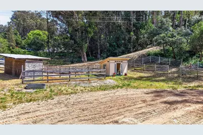 575 Snyder Ave, Aromas, CA 95004 - Photo 5
