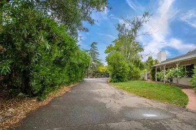 18627 Ambleside Ln, Saratoga, CA 95070 - Photo 21