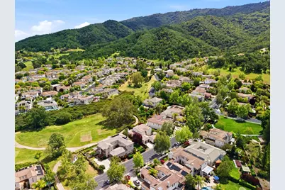 2631 Club Dr, Gilroy, CA 95020 - Photo 43