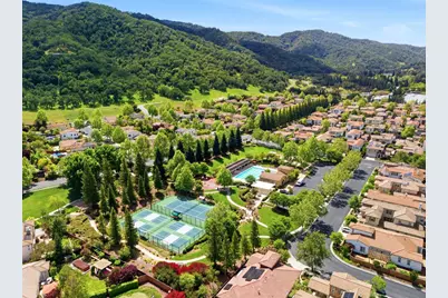 2631 Club Dr, Gilroy, CA 95020 - Photo 45
