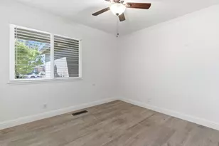 1660 Monte Vista Dr, Hollister, CA 95023 - Photo 15