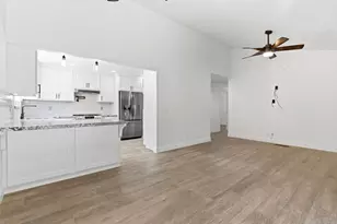 1660 Monte Vista Dr, Hollister, CA 95023 - Photo 13